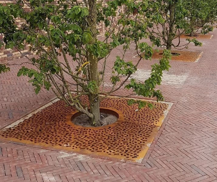 Boomrooster Panter - GroundLevel straatmeubilair