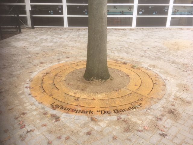 Boomroosters voor De Bandert - GroundLevel straatmeubilair