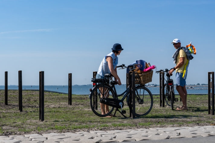 Fietspalen als landschapsverfraaiing, zo doe je dat! - GroundLevel straatmeubilair