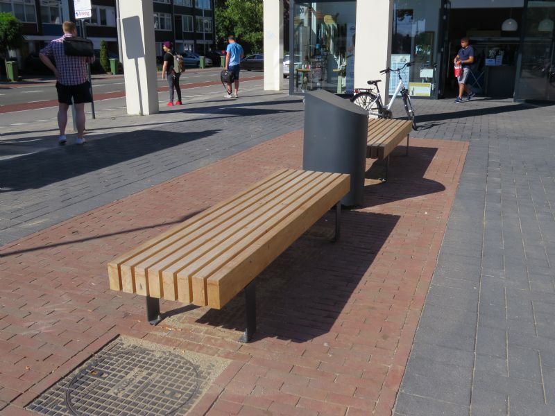 Winkelcentrum Presikhaaf Arnhem - GroundLevel straatmeubilair