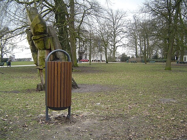 Afvalbak Contour - Afvalbak - GroundLevel straatmeubilair - Euroform - W