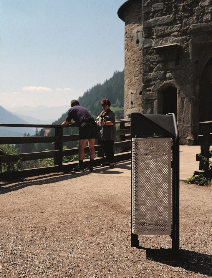 Afvalbak Scala M - Afvalbak - GroundLevel straatmeubilair - Euroform - W