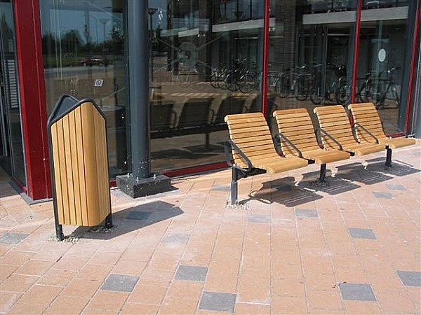 Zitbank Domino - Bank - GroundLevel straatmeubilair - Euroform - W