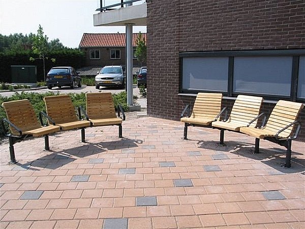 Zitbank Domino - Bank - GroundLevel straatmeubilair - Euroform - W