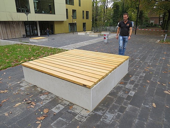 Zitelement College - Bank - GroundLevel straatmeubilair - GroundLevel