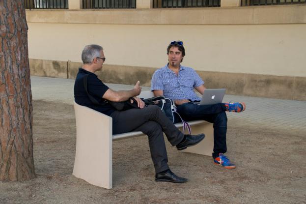 BRUNO - Banken met rugleuning - GroundLevel straatmeubilair - Escofet