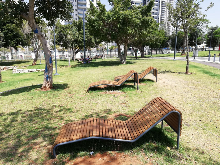 Ligbed Contour - Ligstoelen - GroundLevel straatmeubilair - Euroform - W