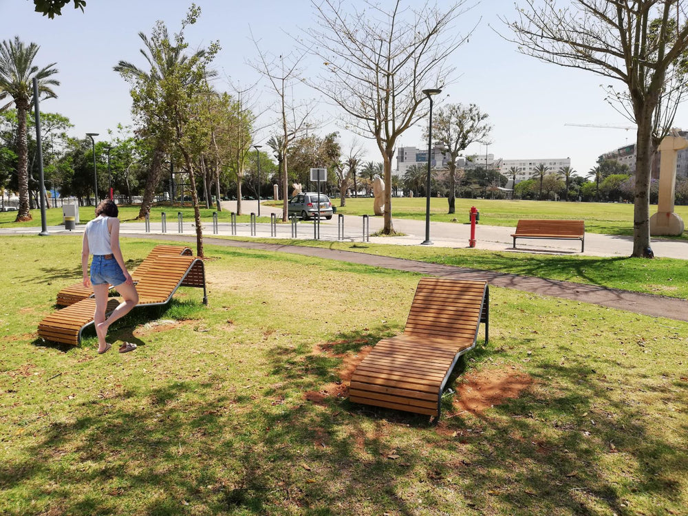 Ligbed Contour - Ligstoelen - GroundLevel straatmeubilair - Euroform - W