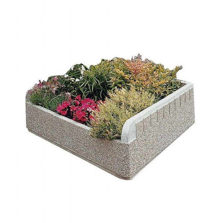 Pyramid plantenbank - Plantenbank - GroundLevel straatmeubilair - Euroform - W