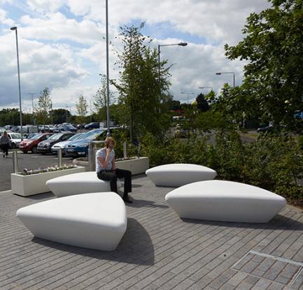 EXTASI - Stoelen en poefs - GroundLevel straatmeubilair - Escofet