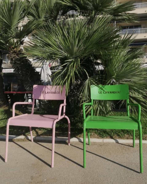 Stoel Cadira - Stoelen & poefs - GroundLevel straatmeubilair - Euroform - W