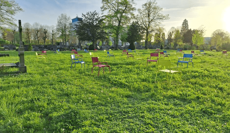 Stoel Cadira - Stoelen & poefs - GroundLevel straatmeubilair - Euroform - W
