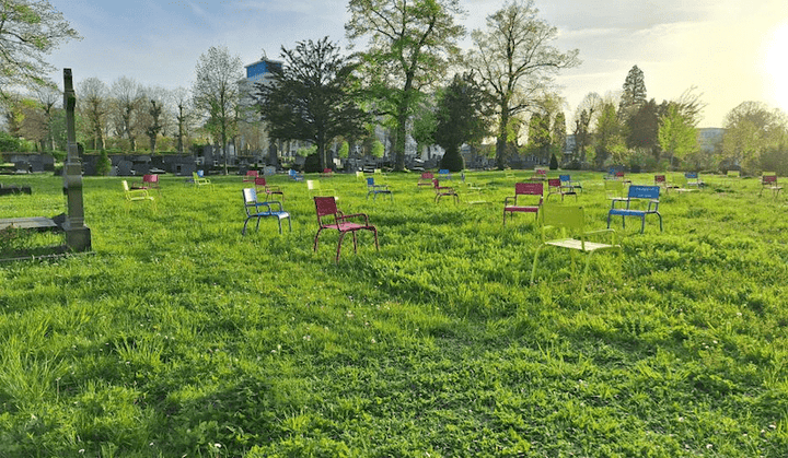 Stoel Cadira - Stoelen & poefs - GroundLevel straatmeubilair - Euroform - W